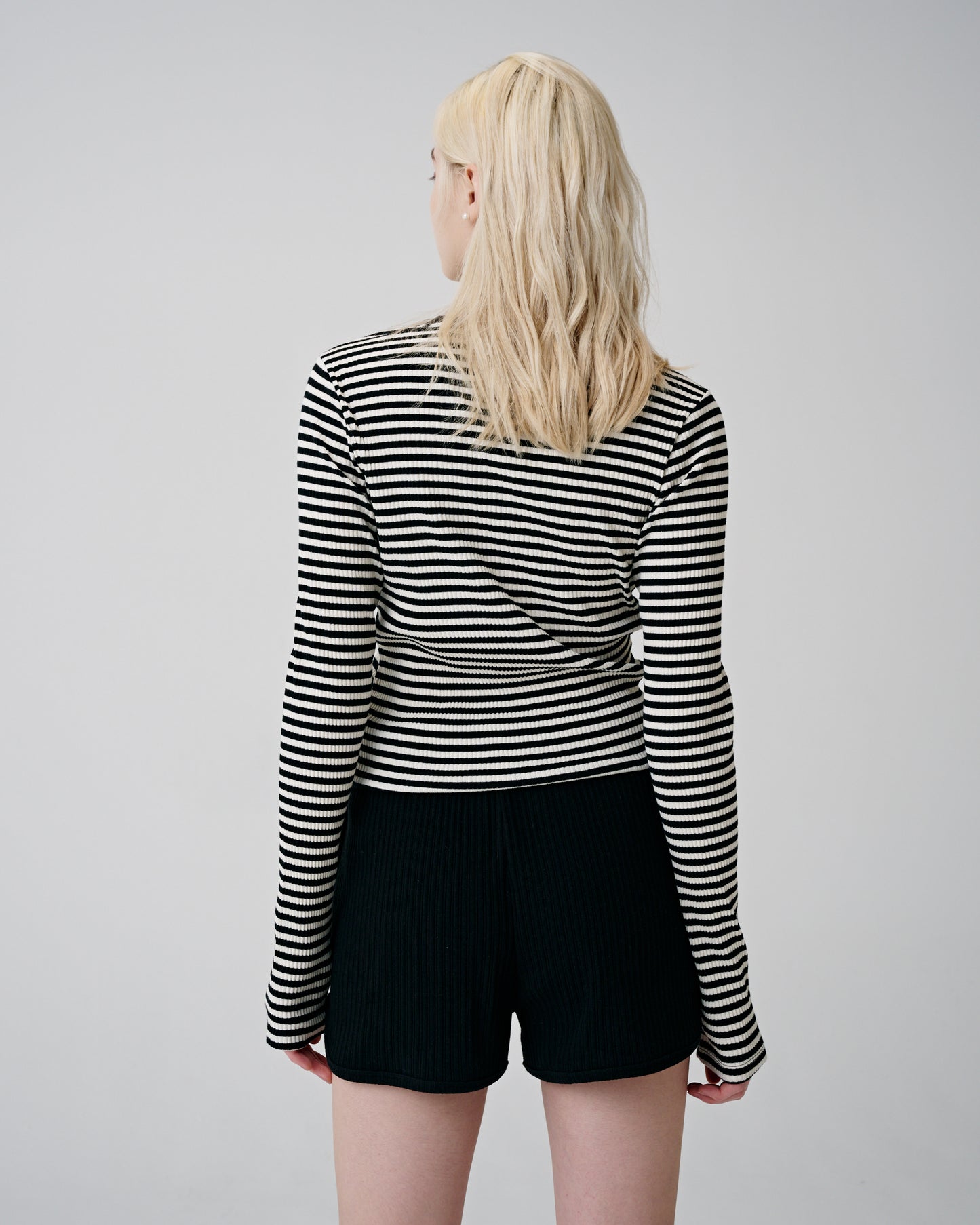 Odd Stripe Long Sleeve (Black)