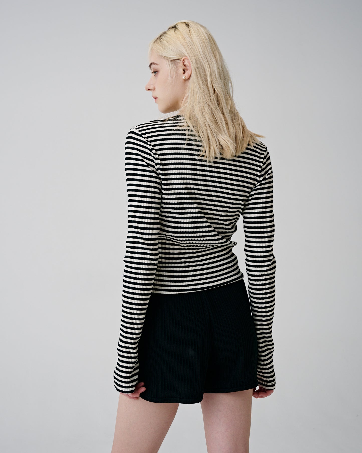 Odd Stripe Long Sleeve (Black)