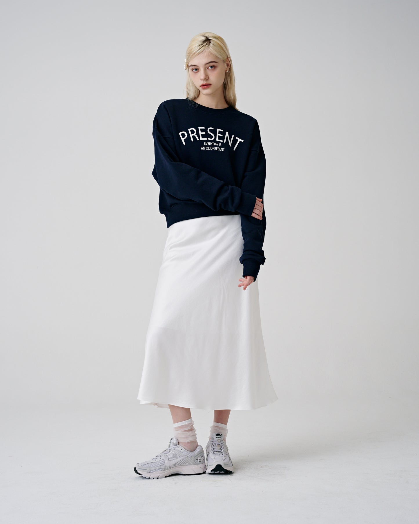 Present Sweatshirts (White)