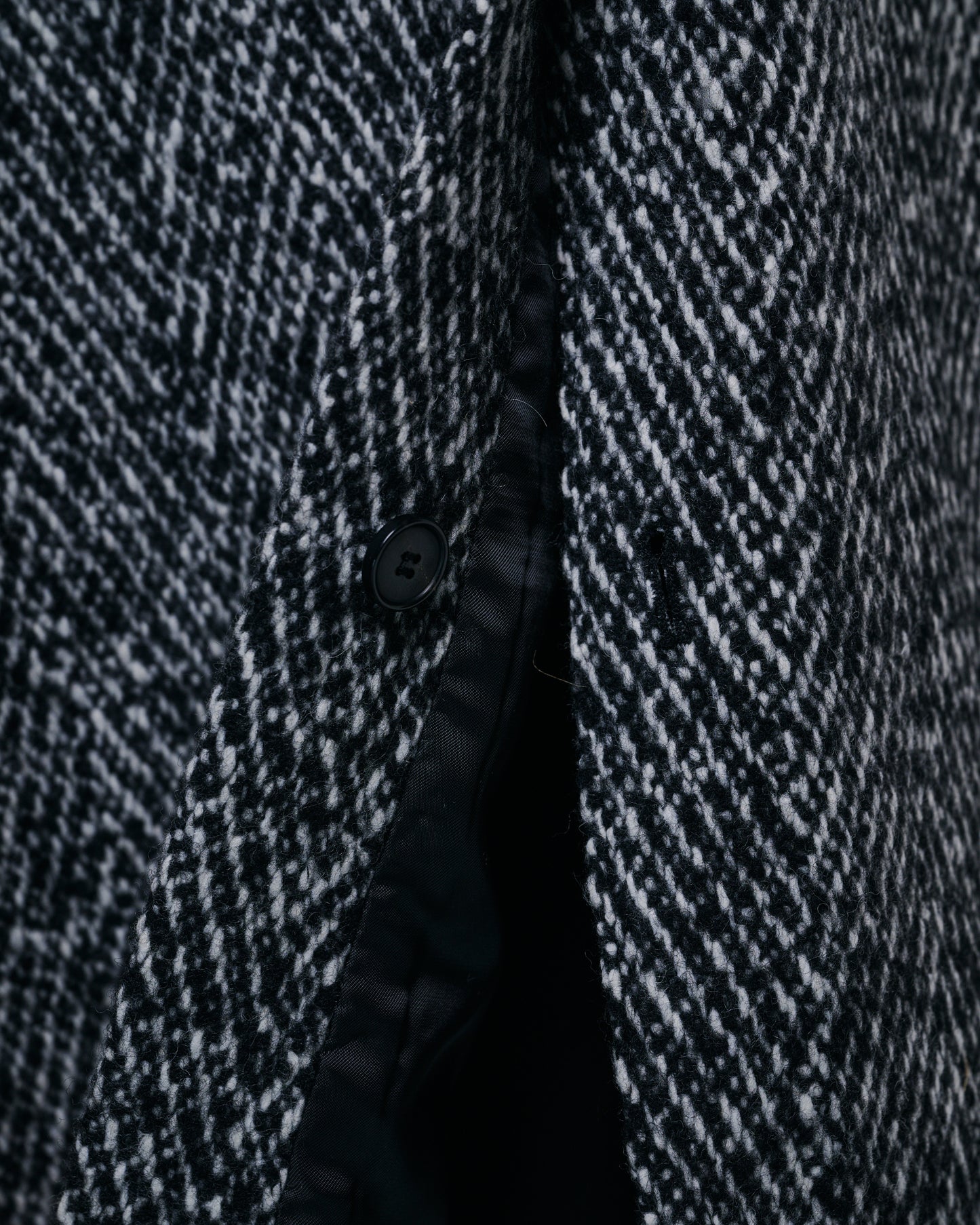 Textured Wool Herringbone Sleeveless Coat