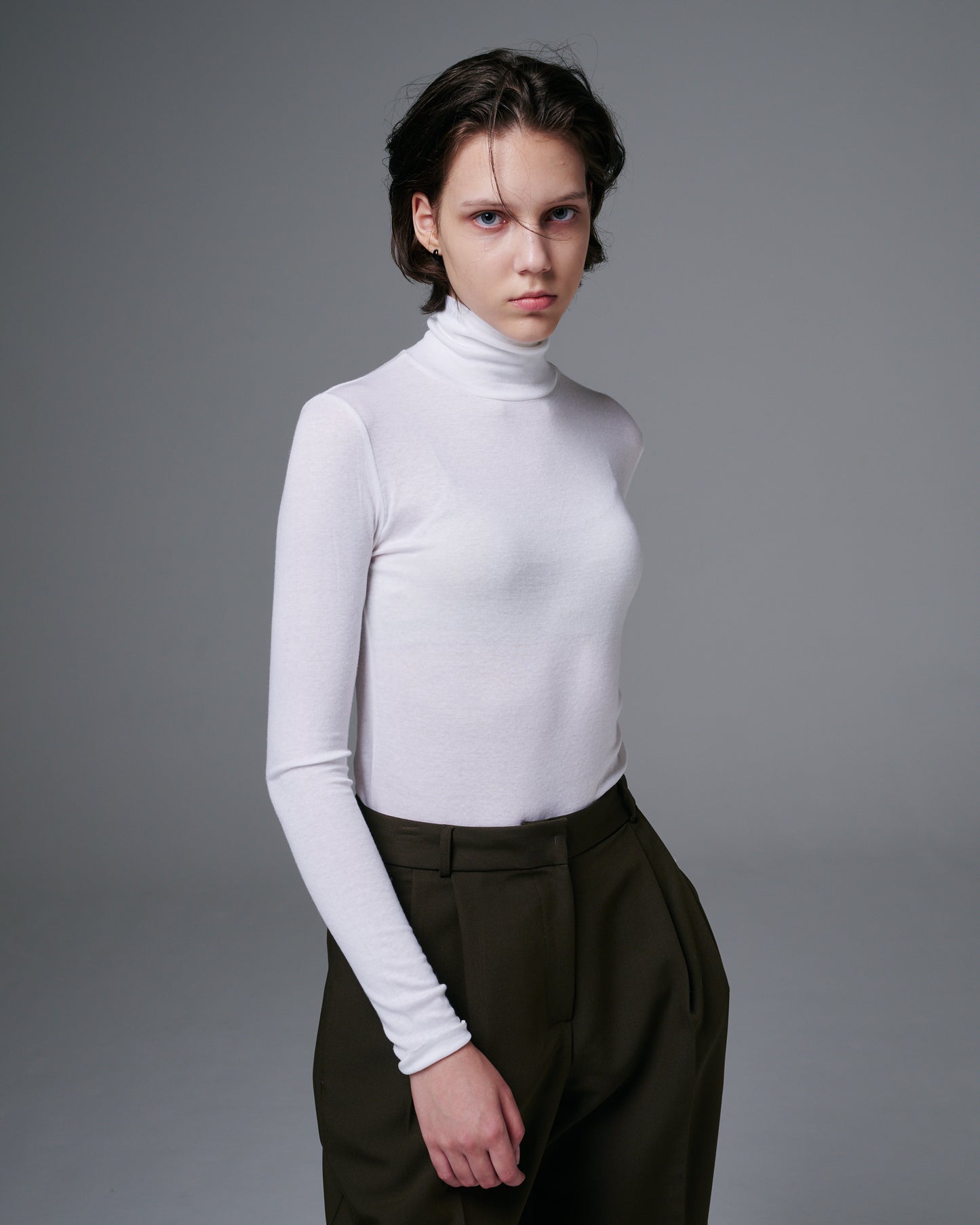 Embroidered Wool Turtle Neck